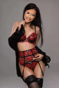 סקסית בת 23 ברחובות