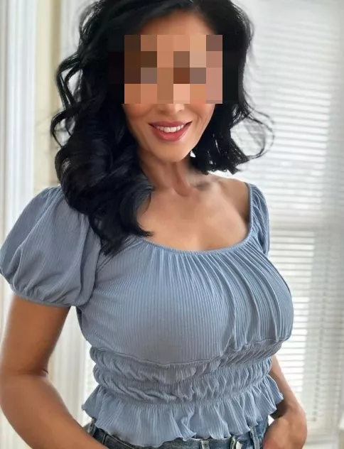 מטפלת מדהימה מחכה לך - דירות דיסקרטיות בעכו