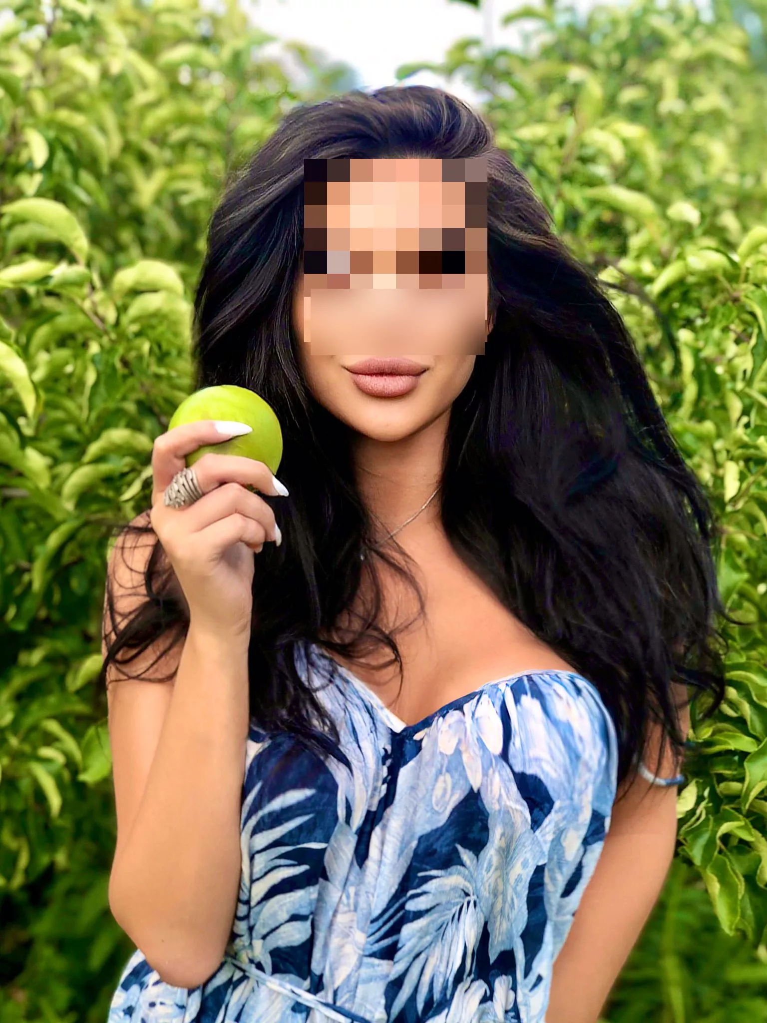 קריסטינה — אירוח פרטי בדירה בקריות - דירות דיסקרטיות בקריות